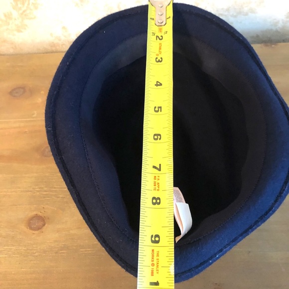 Juice Couture 100% wool hat - Picture 5 of 6